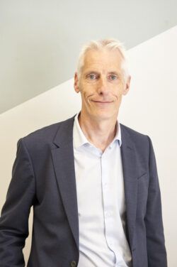 Photo of Richard Hill